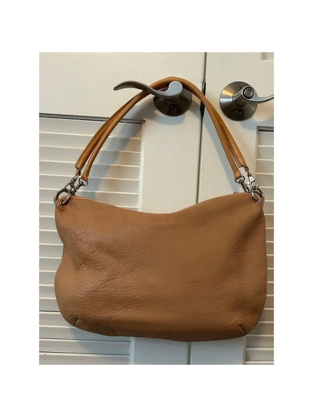 MAXX New York Tan Leather Hobo Handbag Camel Shoulder Bag Silver Hardware